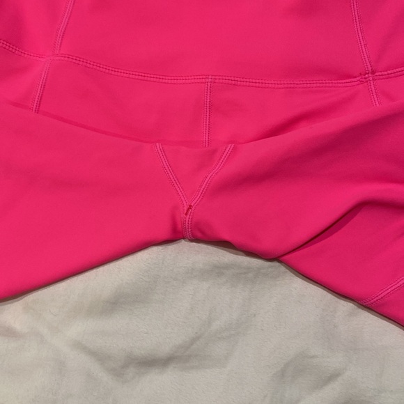 Zyia Hot Pink leggings size 4 with pockets - Picture 4 of 8